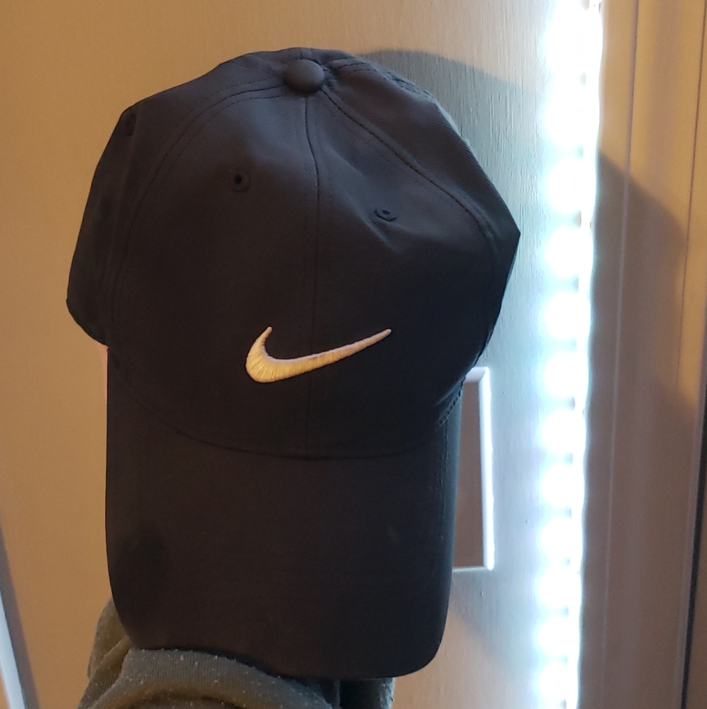 Nike hat